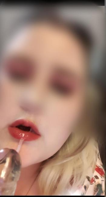 Nurse Liz, 29 Caucasian female escort, Minot