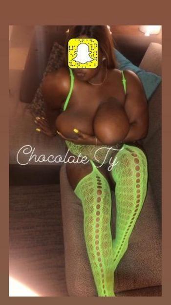 2673654408, female escort, Minot
